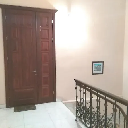 Apartment Uspenska 65