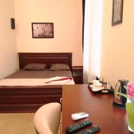 Apartment Uspenska 65 *